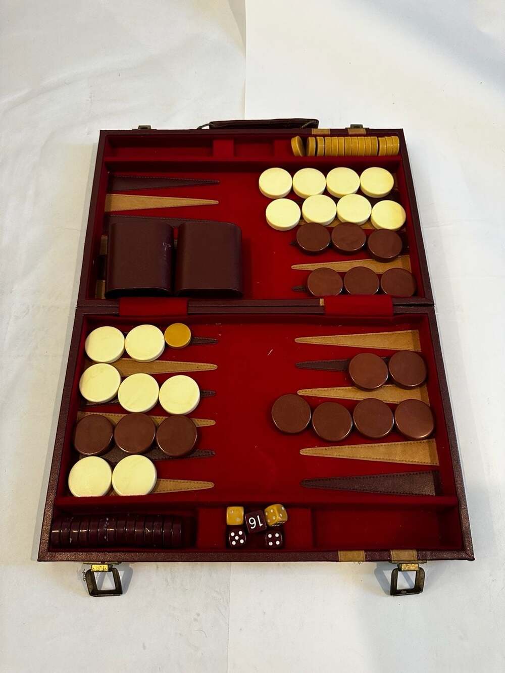 Vintage Backgammon Game Set Maroon Travel Case